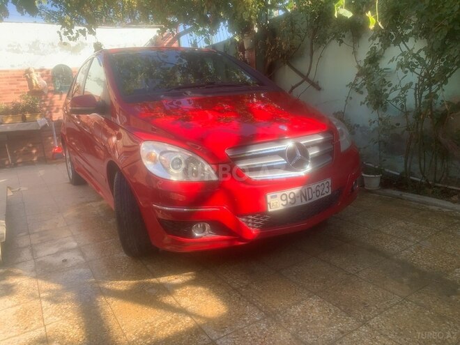 Mercedes B 170 2009, 127,500 km - 1.7 л - Bakı