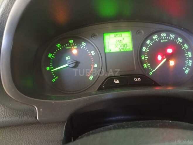 Skoda Roomster 2011, 328,000 km - 1.4 l - Bakı