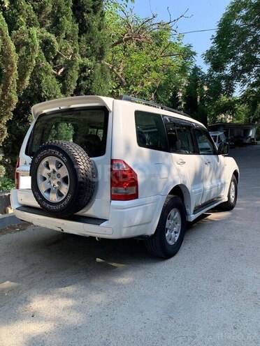 Mitsubishi Pajero 2004, 296,000 km - 3.0 л - Bakı