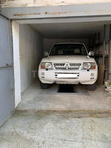 Mitsubishi Pajero 2004, 296,000 km - 3.0 л - Bakı