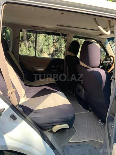 Mitsubishi Pajero 2004, 296,000 km - 3.0 л - Bakı