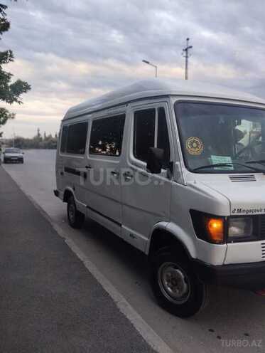 Mercedes 208 D 1991, 280,000 km - 2.0 л - Bakı