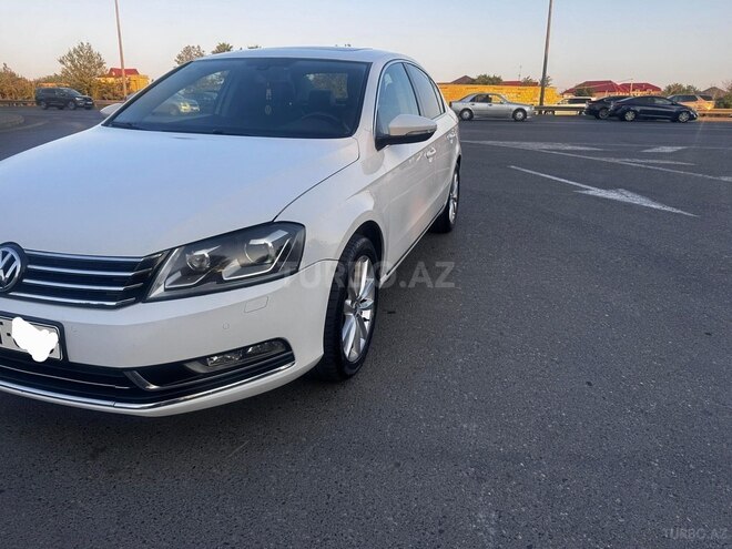 Volkswagen Passat 2013, 270,317 km - 1.8 l - Bakı