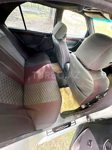 Mercedes C 200 1997, 298,000 km - 2.0 л - Masallı