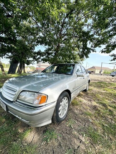 Mercedes C 200 1997, 298,000 km - 2.0 л - Masallı