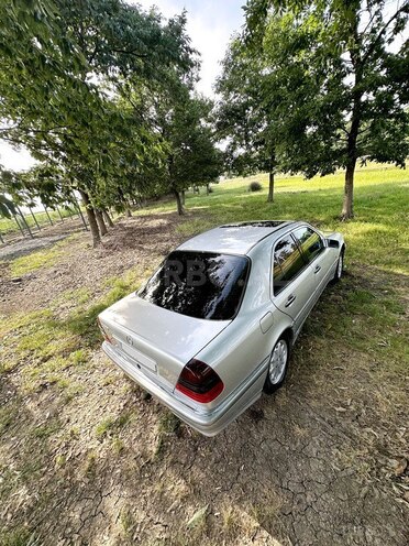 Mercedes C 200 1997, 298,000 km - 2.0 л - Masallı