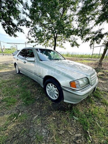 Mercedes C 200 1997, 298,000 km - 2.0 л - Masallı