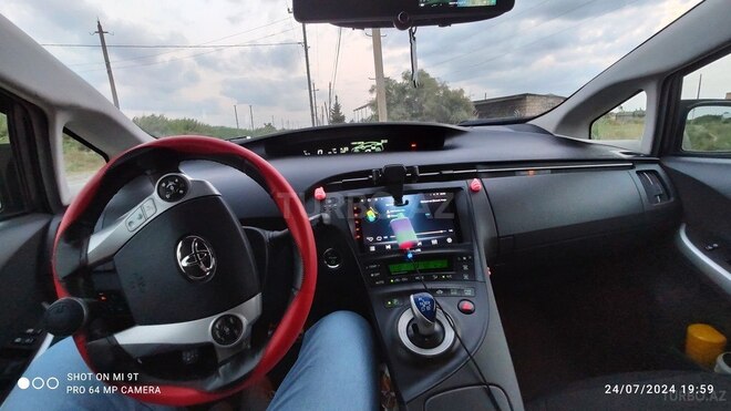 Toyota Prius 2012, 240,000 km - 1.8 л - Bakı