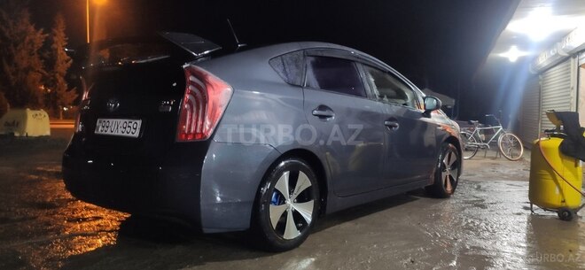 Toyota Prius 2012, 240,000 km - 1.8 л - Bakı