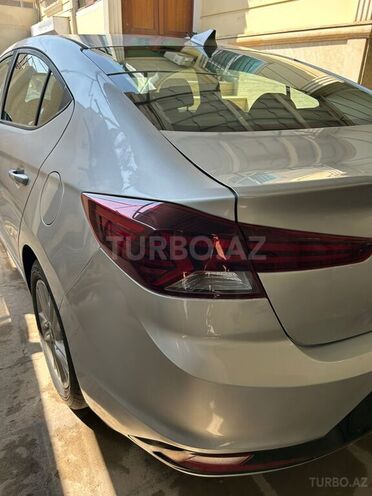 Hyundai Elantra 2018, 138,688 km - 2.0 l - Bakı