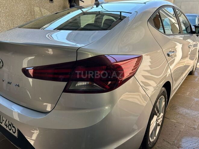 Hyundai Elantra 2018, 138,688 km - 2.0 l - Bakı