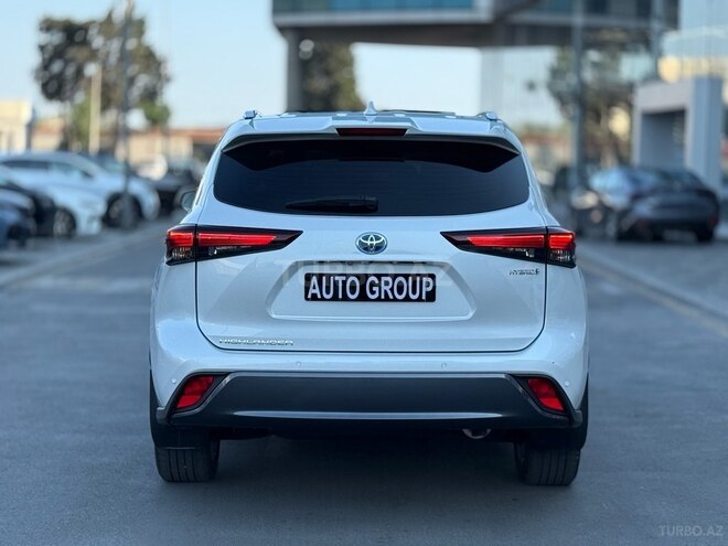 Toyota Highlander 2024, 7,500 km - 2.5 л - Bakı