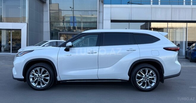 Toyota Highlander 2024, 7,500 km - 2.5 л - Bakı