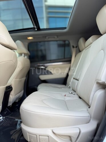 Toyota Highlander 2024, 7,500 km - 2.5 л - Bakı