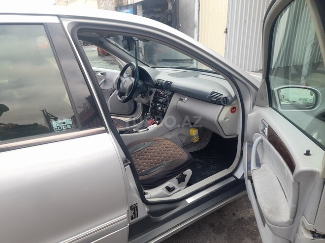 Mercedes C 200 2000, 340,000 km - 2.0 л - Bakı
