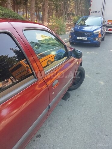 Renault Clio 2000, 400,000 km - 1.4 l - Sumqayıt