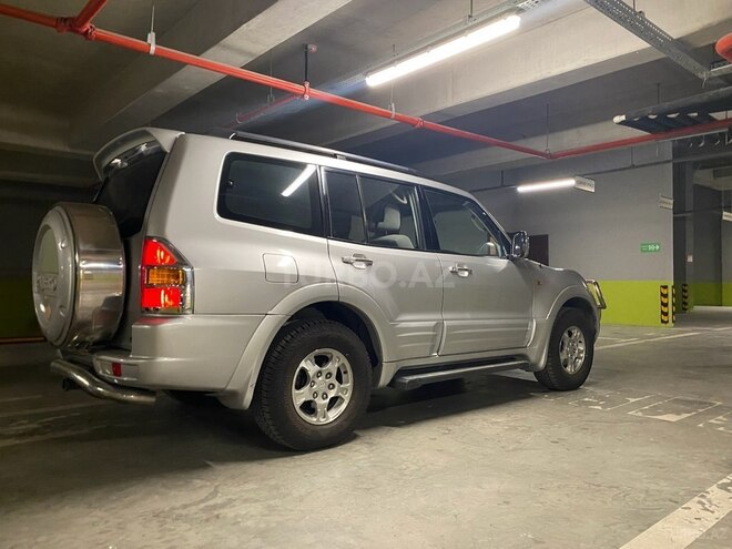 Mitsubishi Pajero 2000, 289,000 km - 3.0 l - Bakı