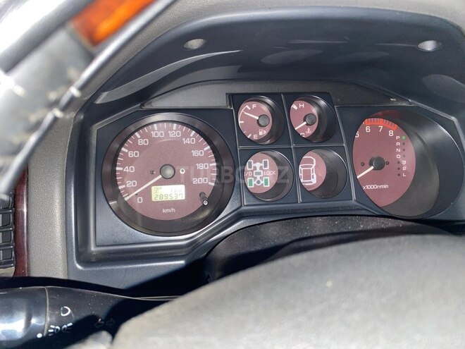 Mitsubishi Pajero 2000, 289,000 km - 3.0 l - Bakı