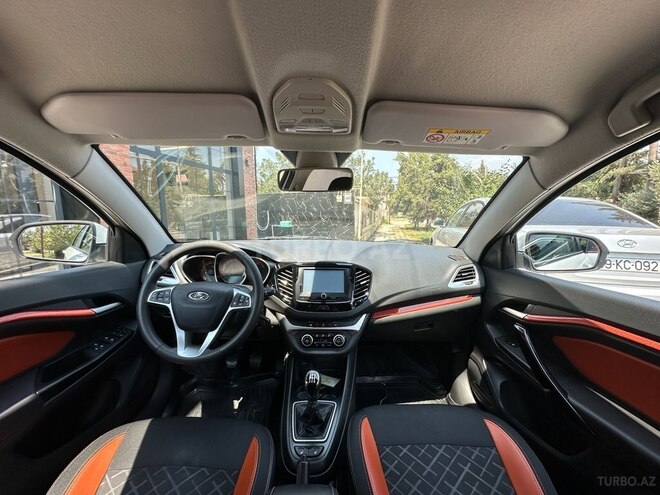 LADA (VAZ) Vesta Cross 2019, 66,000 km - 1.8 l - Salyan