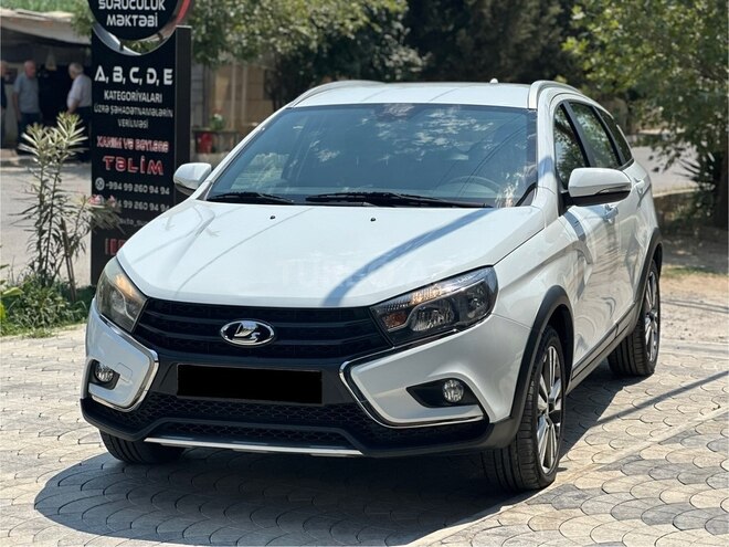 LADA (VAZ) Vesta Cross 2019, 66,000 km - 1.8 l - Salyan