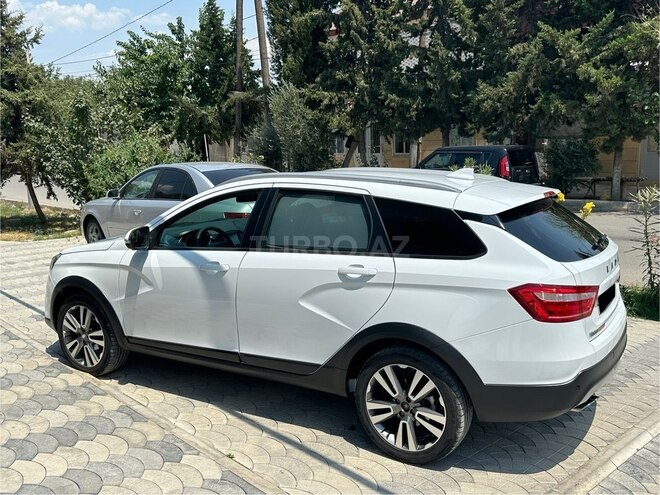 LADA (VAZ) Vesta Cross 2019, 66,000 km - 1.8 l - Salyan