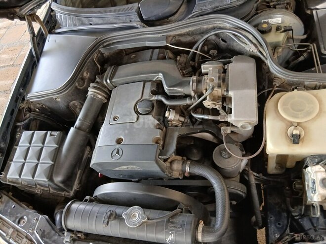 Mercedes C 180 1994, 580,000 km - 1.8 l - Salyan