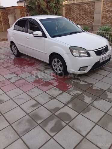 Kia Rio 2011, 253,000 km - 1.4 l - Şirvan
