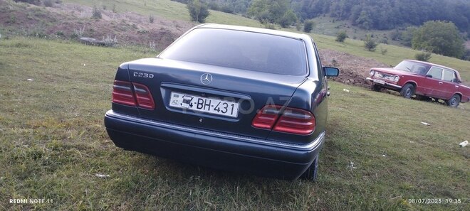 Mercedes E 230 1997, 406,722 km - 2.3 l - Bakı