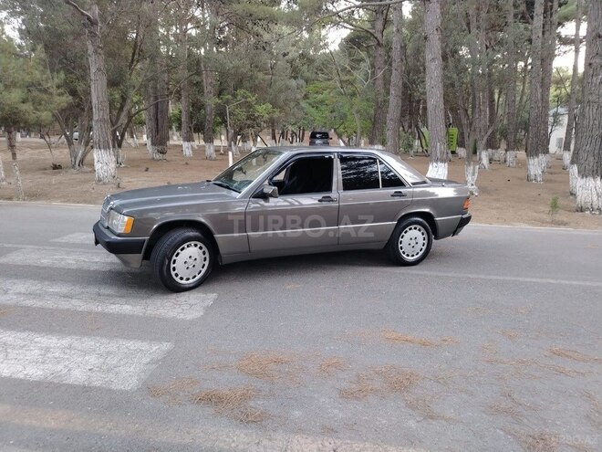 Mercedes 190 1991, 255,680 km - 2.0 л - Sumqayıt