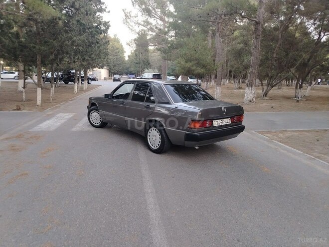 Mercedes 190 1991, 255,680 km - 2.0 л - Sumqayıt