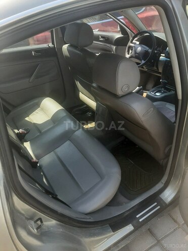 Volkswagen Passat 2004, 340,000 km - 1.8 l - Bakı