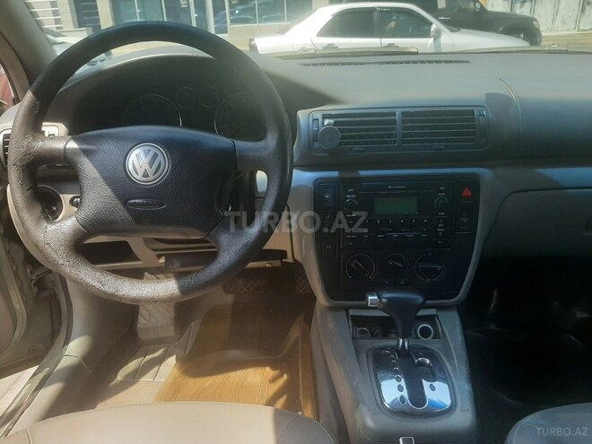 Volkswagen Passat 2004, 340,000 km - 1.8 l - Bakı
