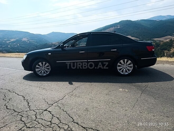 Hyundai Sonata 2008, 235,000 km - 2.0 l - Yardımlı