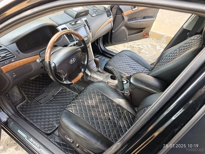Hyundai Sonata 2008, 235,000 km - 2.0 l - Yardımlı