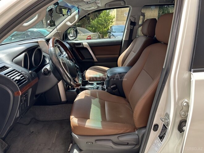 Toyota Land Cruiser Prado 2010, 373,000 km - 2.7 l - Bakı