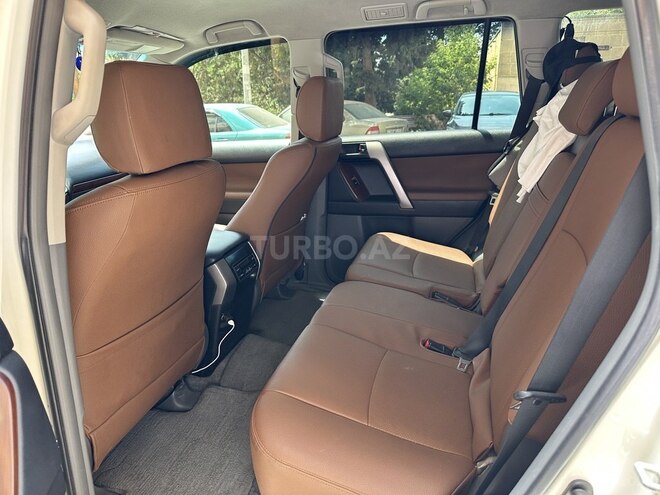 Toyota Land Cruiser Prado 2010, 373,000 km - 2.7 l - Bakı
