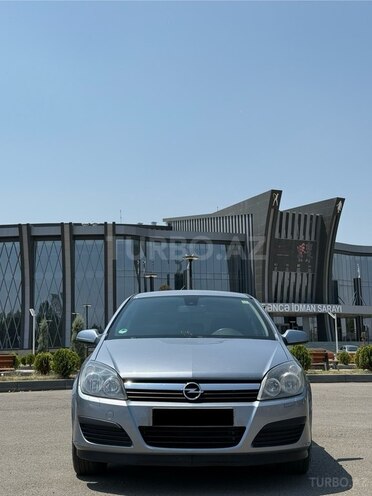 Opel Astra 2006, 230,000 km - 1.4 l - Gəncə