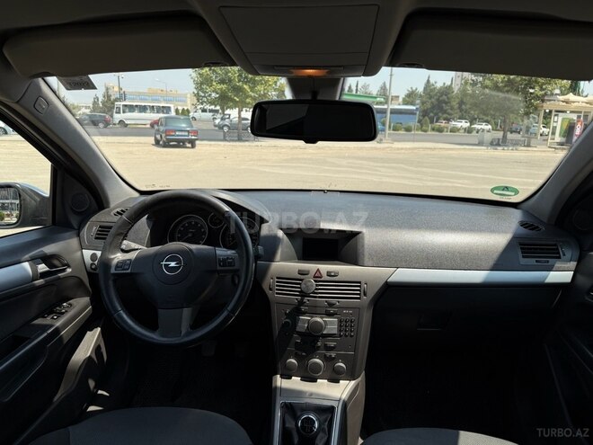Opel Astra 2006, 230,000 km - 1.4 l - Gəncə