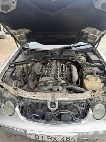 Mercedes E 320 1999, 666,000 km - 3.2 l - Bakı