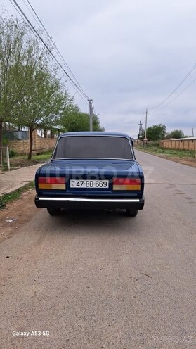 LADA (VAZ) 2107 2009, 146,700 km - 1.6 л - Salyan