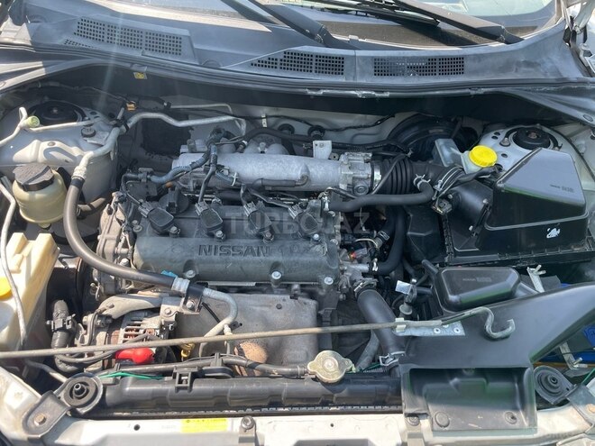 Nissan X-Trail 2001, 325,300 km - 2.0 l - Saatlı