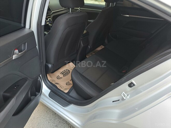 Hyundai Elantra 2019, 189,903 km - 2.0 l - Bakı