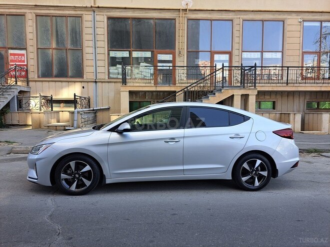 Hyundai Elantra 2019, 189,903 km - 2.0 l - Bakı