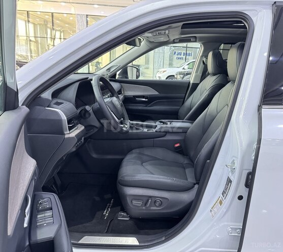 Toyota  2024, 6,200 km - 2.5 l - Bakı