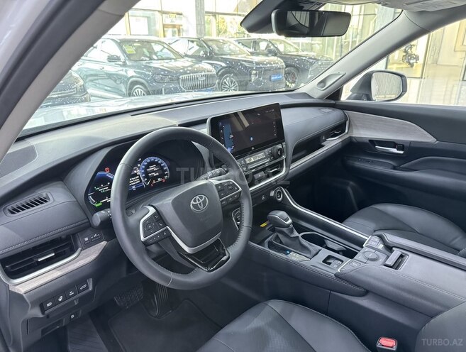 Toyota  2024, 6,200 km - 2.5 l - Bakı