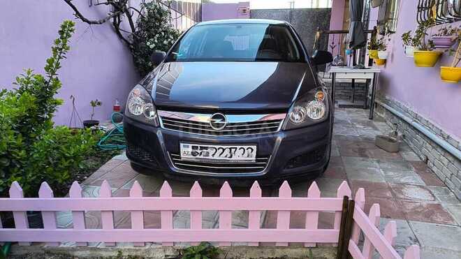 Opel Astra 2009, 252,379 km - 1.4 l - Oğuz