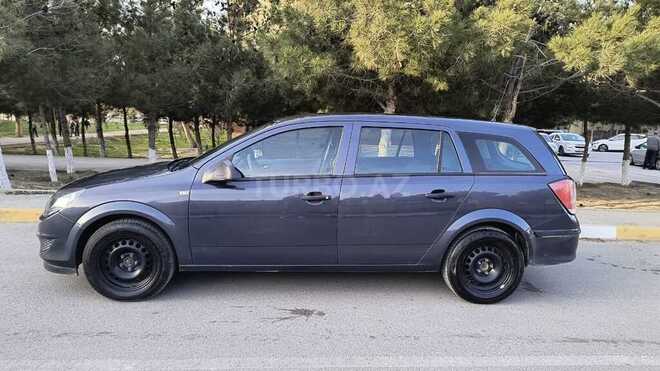 Opel Astra 2009, 252,379 km - 1.4 l - Oğuz