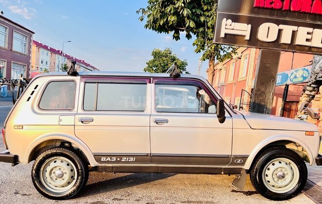 LADA (VAZ) Niva 2009, 130,000 km - 1.7 л - Qusar
