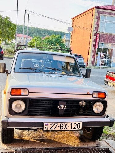 LADA (VAZ) Niva 2009, 130,000 km - 1.7 л - Qusar