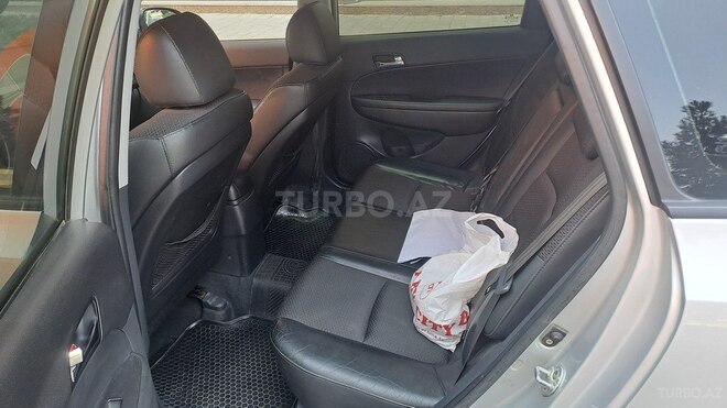 Hyundai i30 2008, 270,000 km - 1.6 l - Bakı